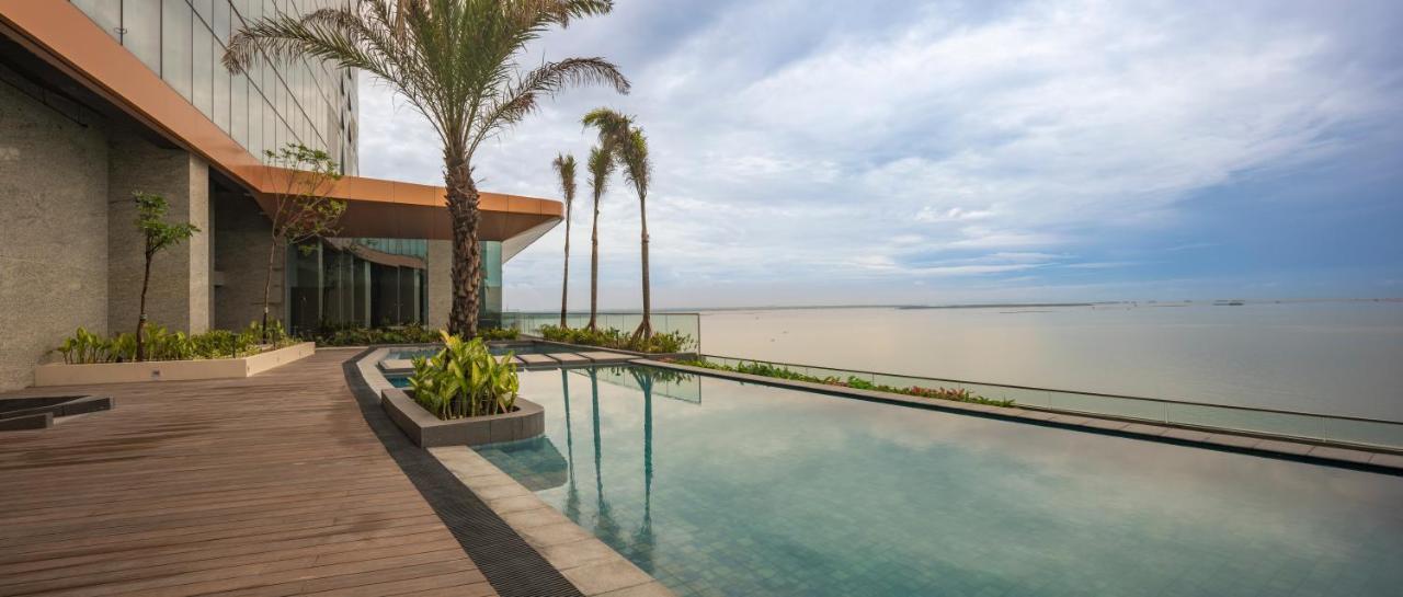 Fili Hotel At Nustar Cebu Zewnętrze zdjęcie